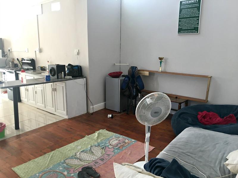 To Let 5 Bedroom Property for Rent in Observatory Western Cape